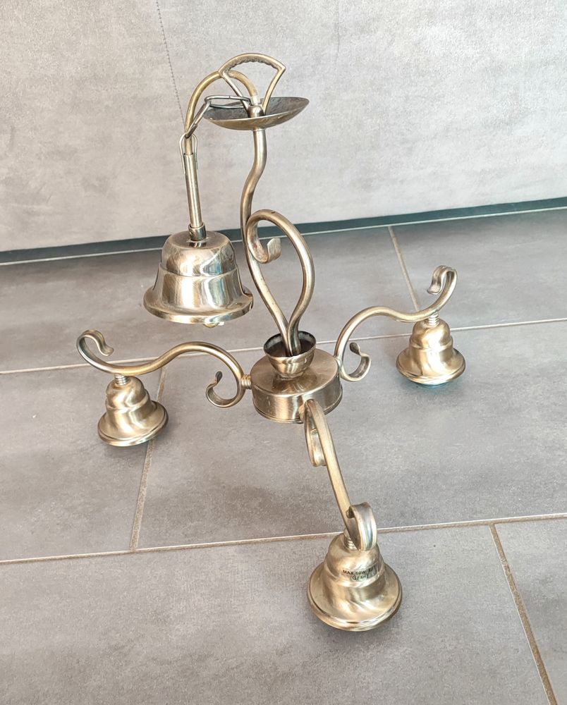 Suspension 3 branches en m�tal - Globo Lighting 50 Dommiers (02)