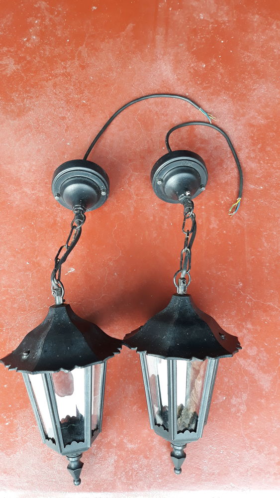 Suspension d'ext�rieur 8 Montm�dy (55)