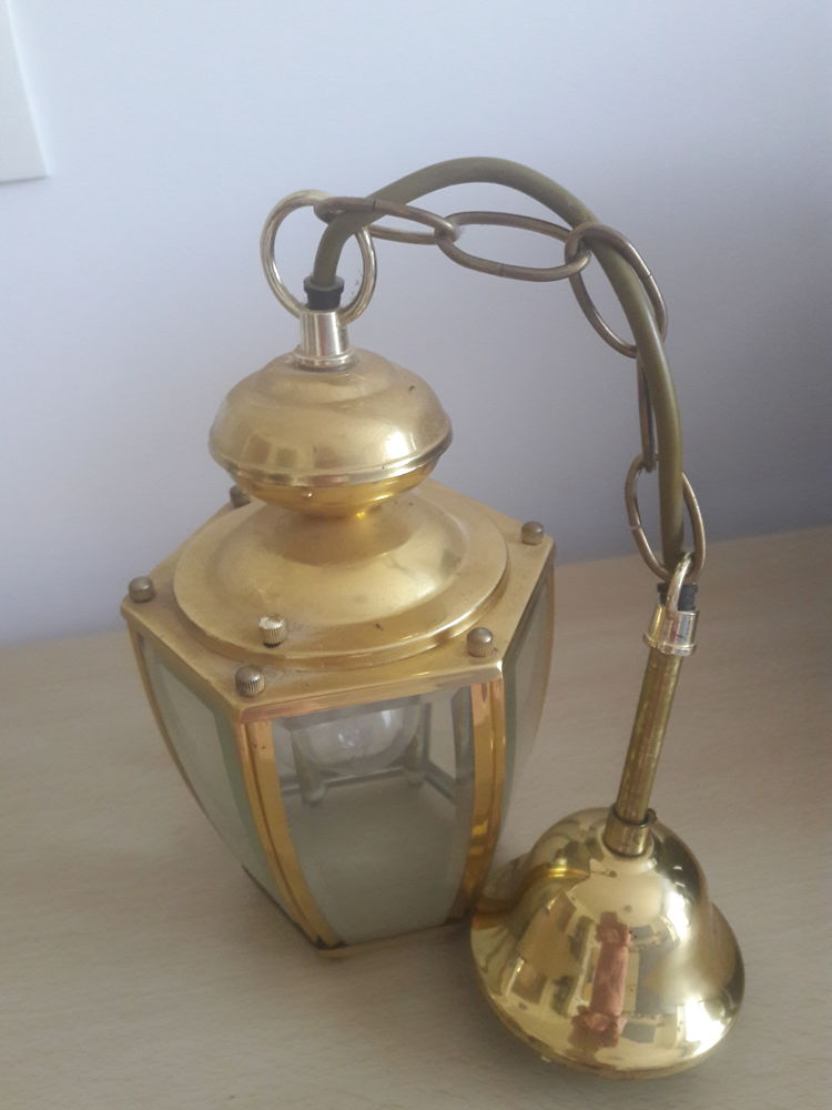 SUSPENSION EN LAITON ET VERRE 40 Le Perreux-sur-Marne (94)