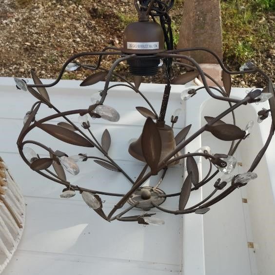 Suspension m�tal noir 0 Lafitte-sur-Lot (47)