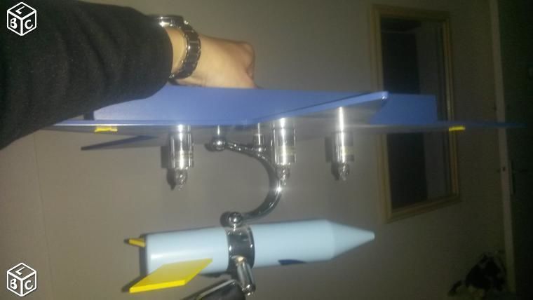 Suspension pour enfant en forme de fus�e 15 Sartrouville (78)