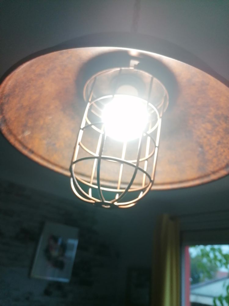 Suspension  de style industriel 30 Saint-Andr�-de-Cubzac (33)