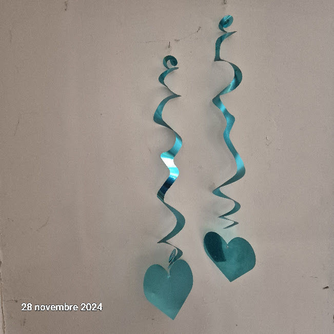 Suspensions M�tallis�es Coeur Turquoise 5 Pi�ces 2 Saumur (49)