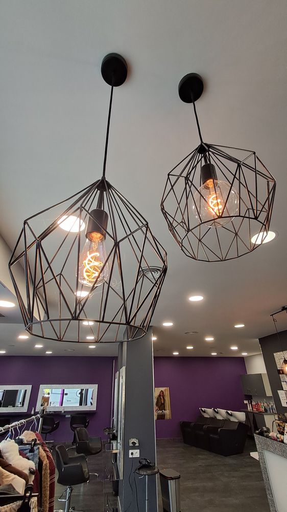 Suspensions plus ampoules 50 Saint-Bonnet-de-Mure (69)