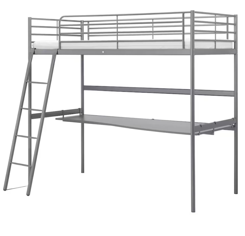 Lit Svarta Ikea avec bureau et matelas 100 Carri�res-sur-Seine (78)
