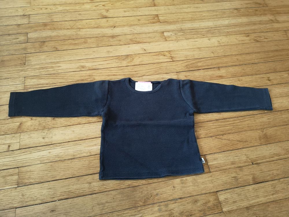 F 9 H (16) - 3 ans - Sweat bleu  Orchestra For Girl  0 Paris 13 (75)