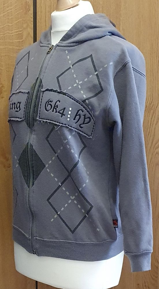 Sweat � capuche en 12 zns 3 Rochemaure (07)