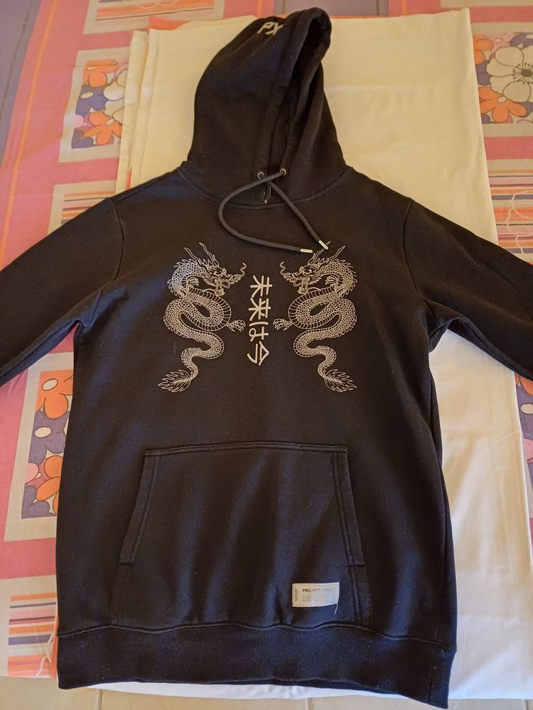 Sweat noir 20 Bois de N�fles Saint Paul (97)