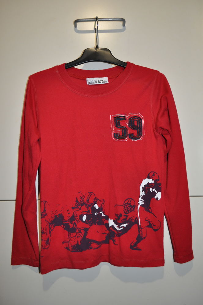 Sweat rouge Hello Boy 8 ans 2 Paris 20 (75)