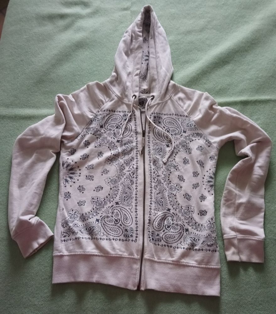 Sweat BSK 12 La Courneuve (93)