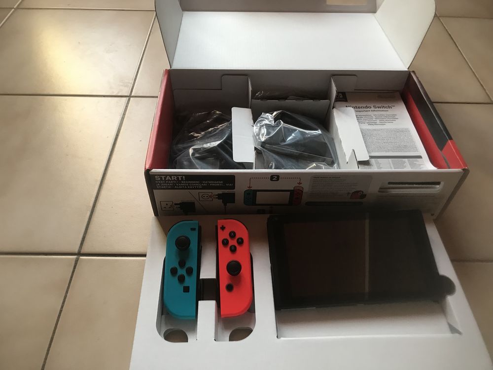 switch v2 avec sa puce int�gr� 320 Marseille 10 (13)