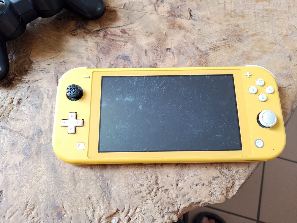 Switch 50 Antogny le Tillac (37)