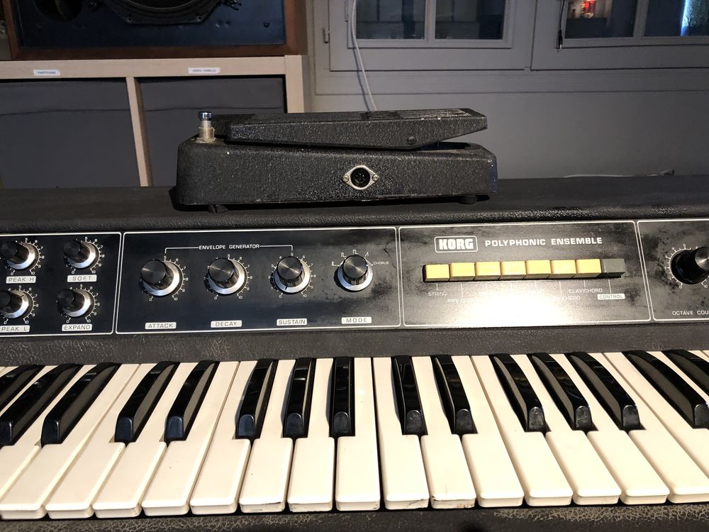 Synthetiseur vintage rare KORG PE1000 10 La Rochelle (17)