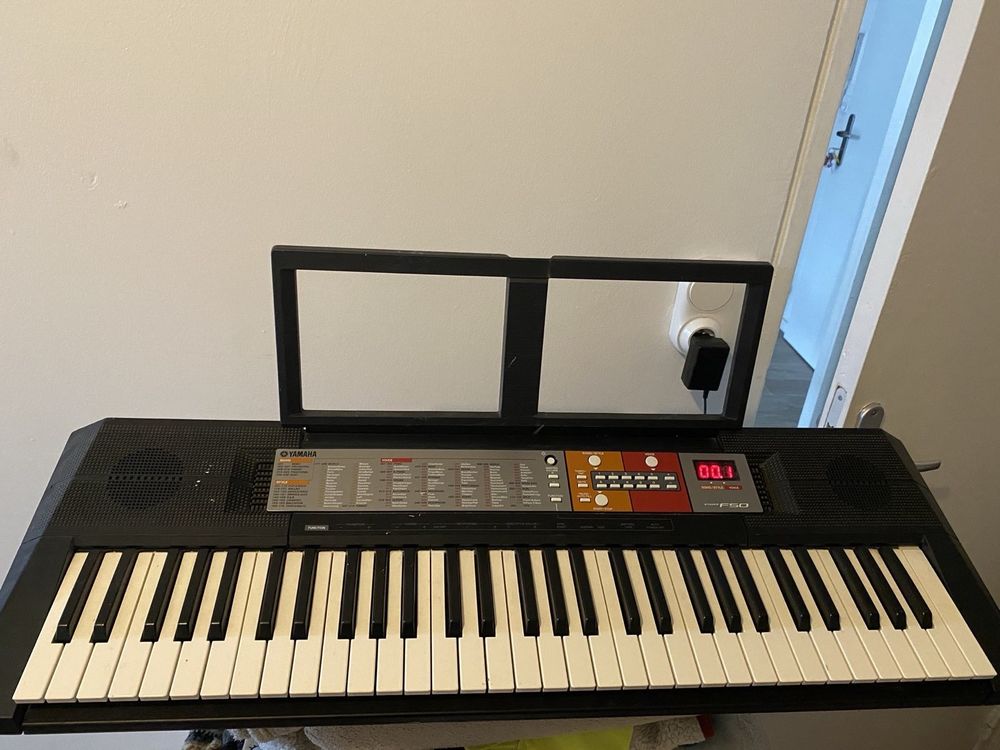 Synth�tiseur 80 Douai (59)