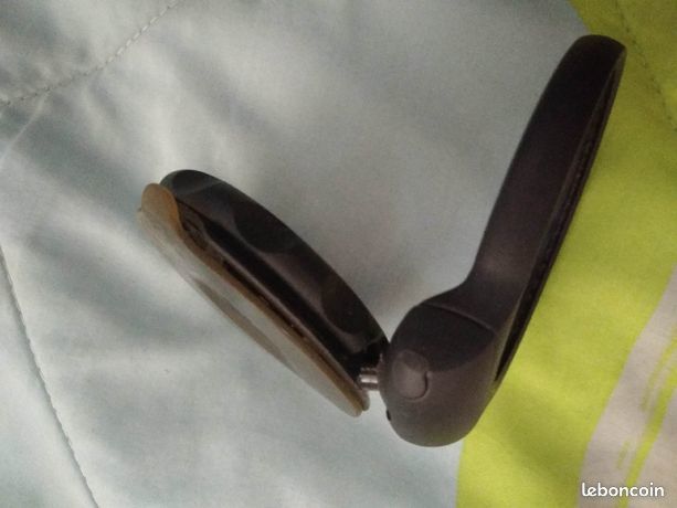 Syst�me fixation GPS Tom Tom � ventouse clipsable 9 Montpellier (34)