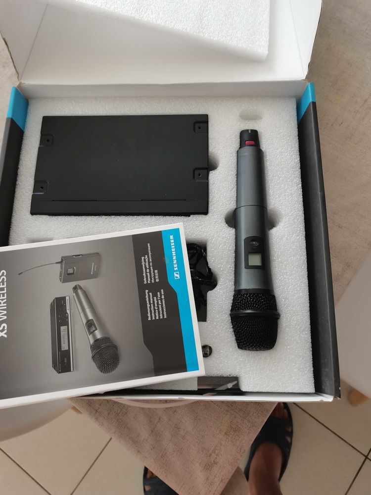 syst�me sans-fil Sennheiser XSW E835 260 La Guerche-de-Bretagne (35)