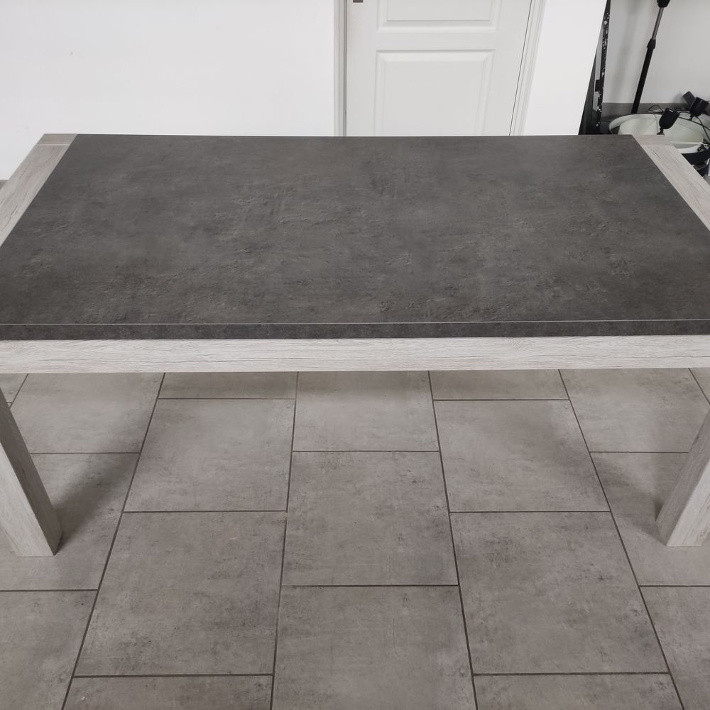 Table 180x90 99 Isbergues (62)