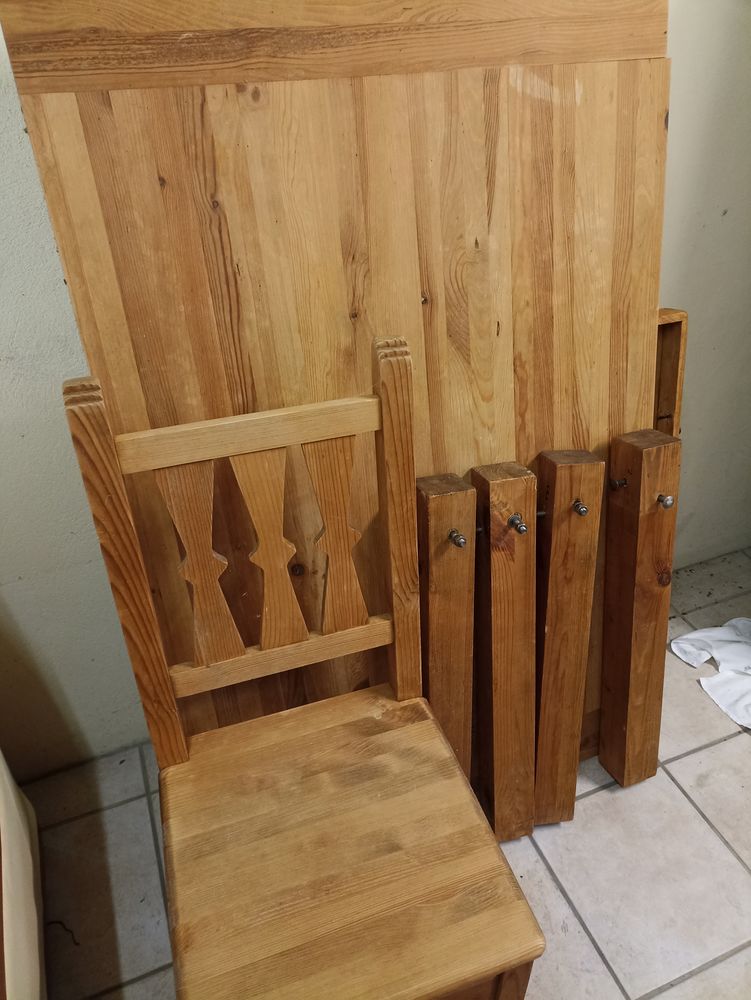 TABLE+4CHAISES 200 Le Havre (76)