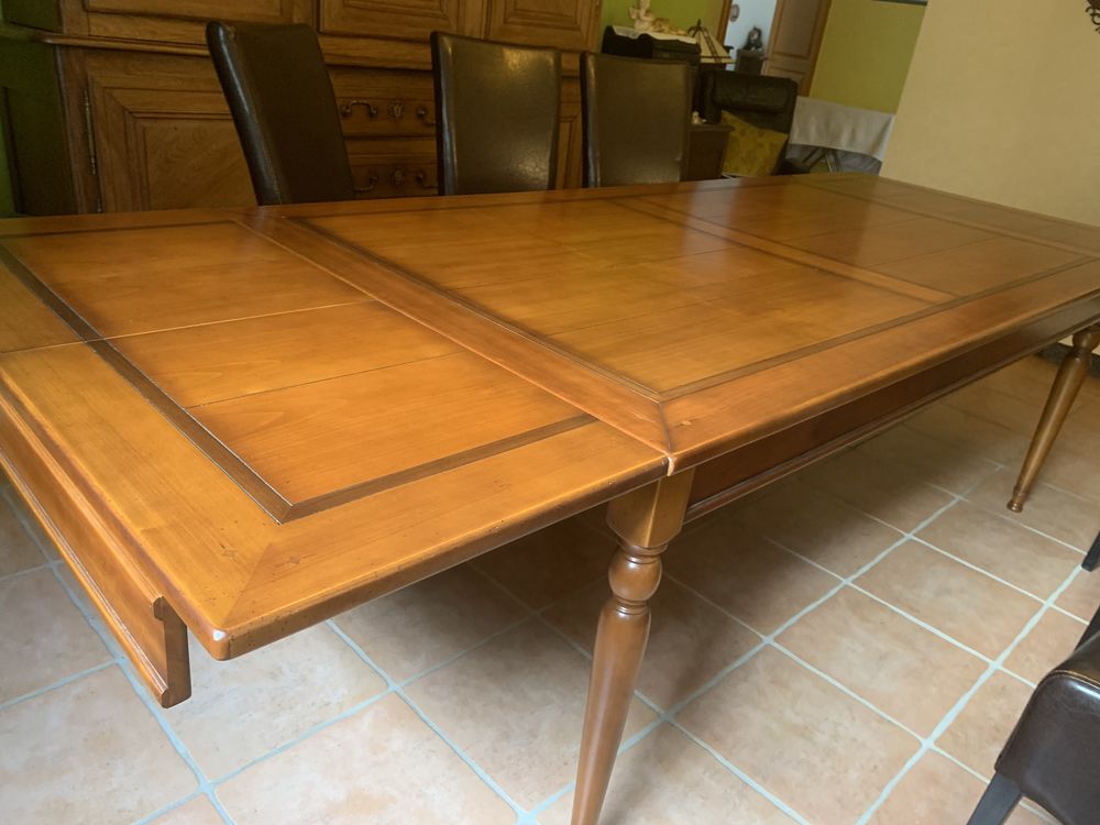 TABLE (2 ALLONGES).6 CHAISES DE SALLE � MANGER 1 Sor�de (66)