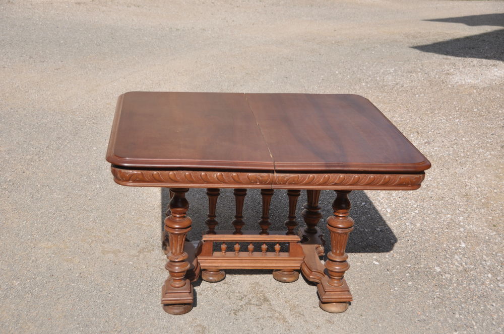 table ancienne avec rallonges 150 Br�gnier-Cordon (01)