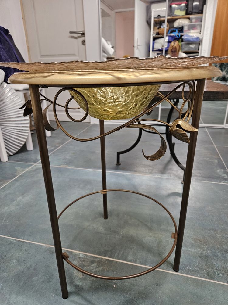 Table ancienne de style 60 Jacob-Bellecombette (73)