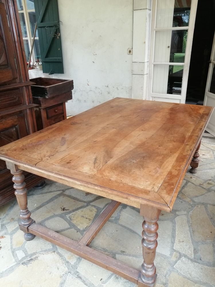 table ancienne 150 Denguin (64)