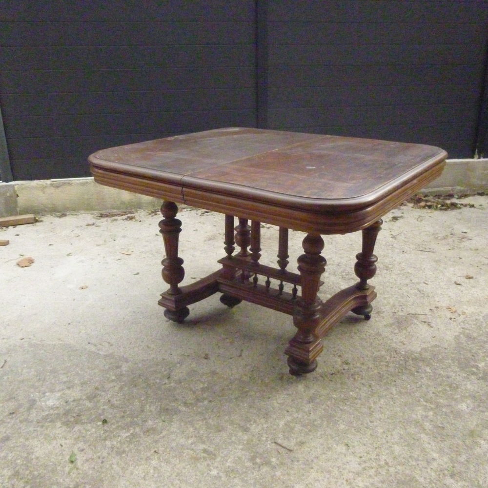 Table ancienne 100 Saussan (34)