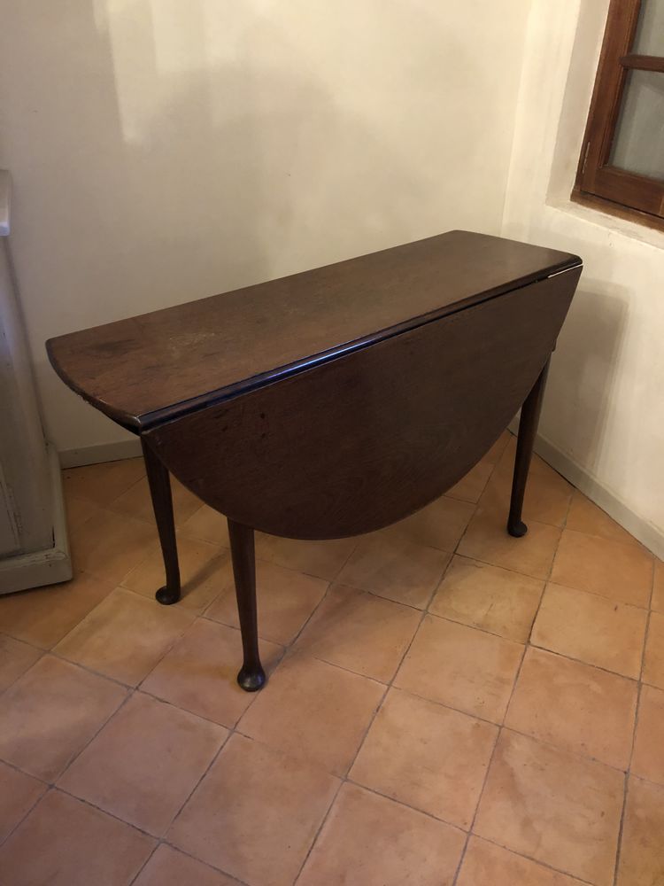 Table anglaise demi-lune en acajou massif 18�me 800 Caseneuve (84)