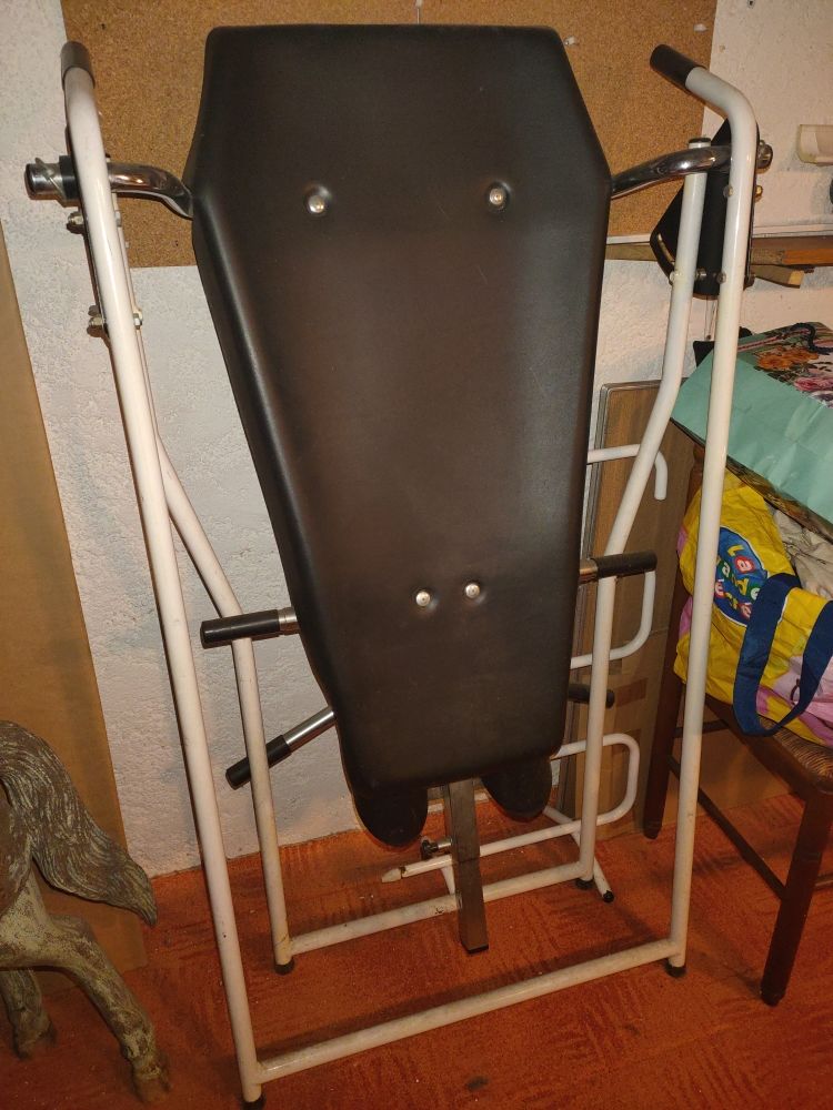 table anti-gravit� ou Apollo 50 Fr�jus (83)