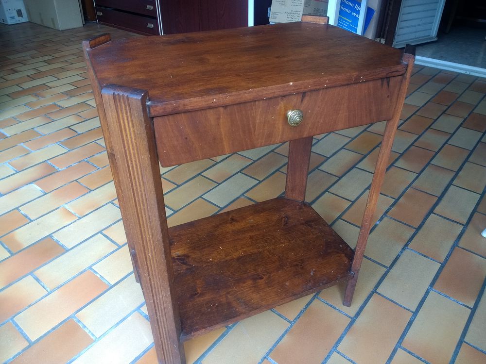 Table d'appoint ancienne style  ART DECO 
50 Toulouse (31)