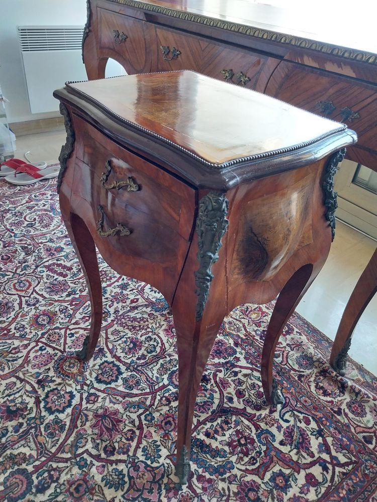 Table d'appoint ancienne
750 Menton (06)