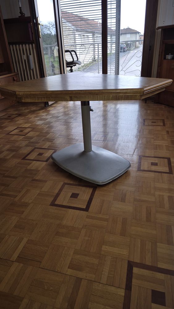  table d'appoint artisanale 30 Perthes (52)