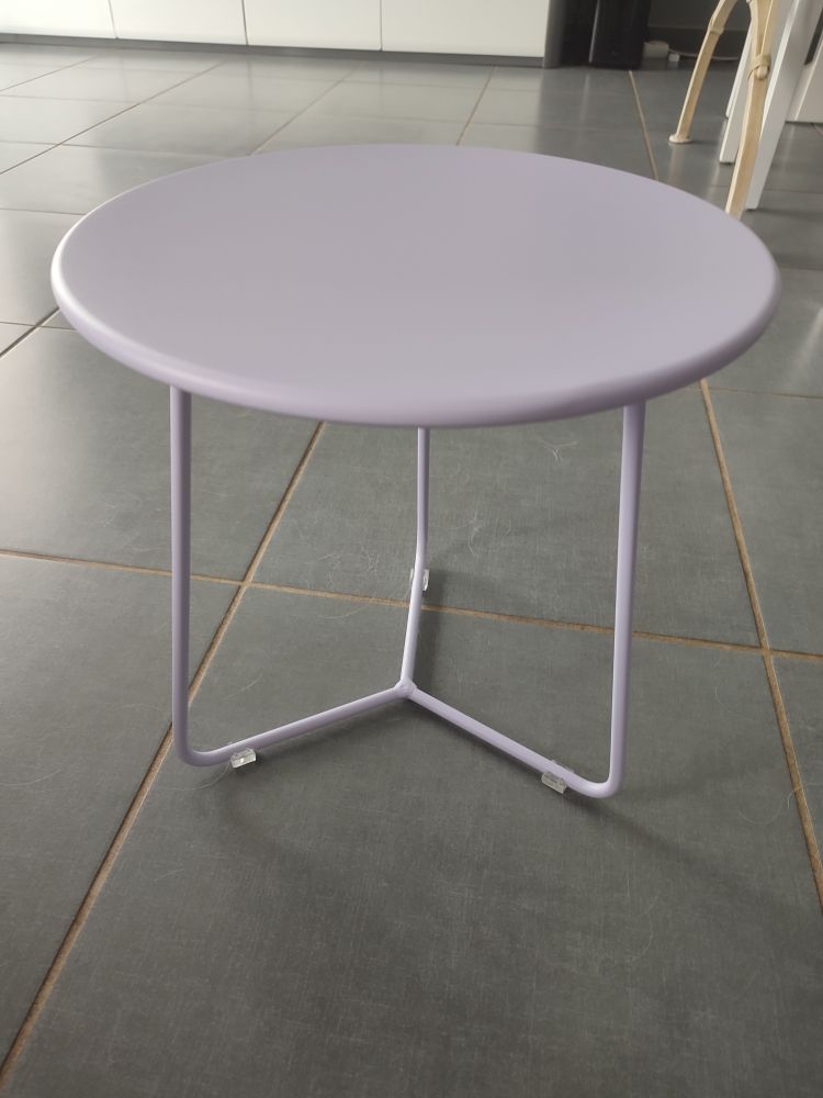 table d'appoint fermob 40 Cormoranche-sur-Sa�ne (01)