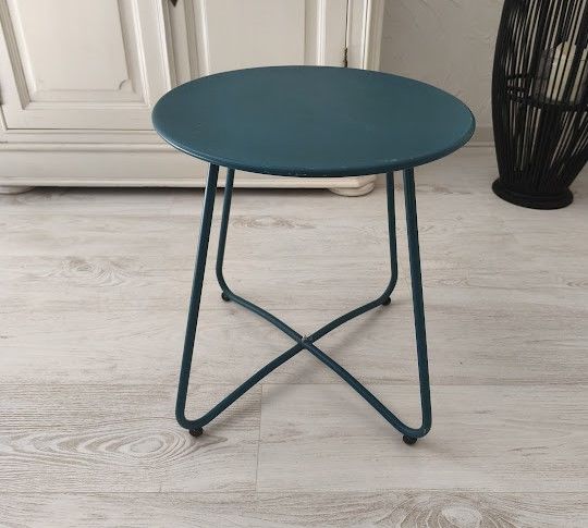 Table d'appoint m�tal 20 Ronchin (59)