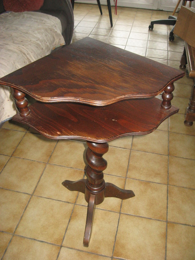 table d'appoint pied torsad� 30 Racquinghem (62)