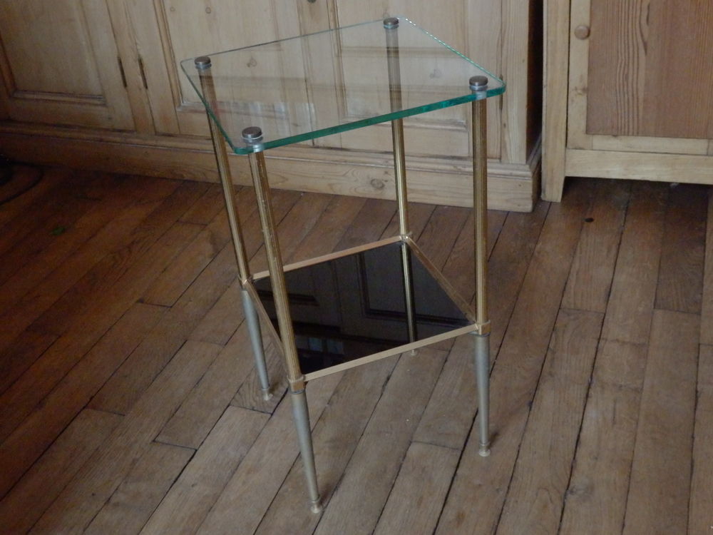 Table d'appoint en verre
50 Sartrouville (78)