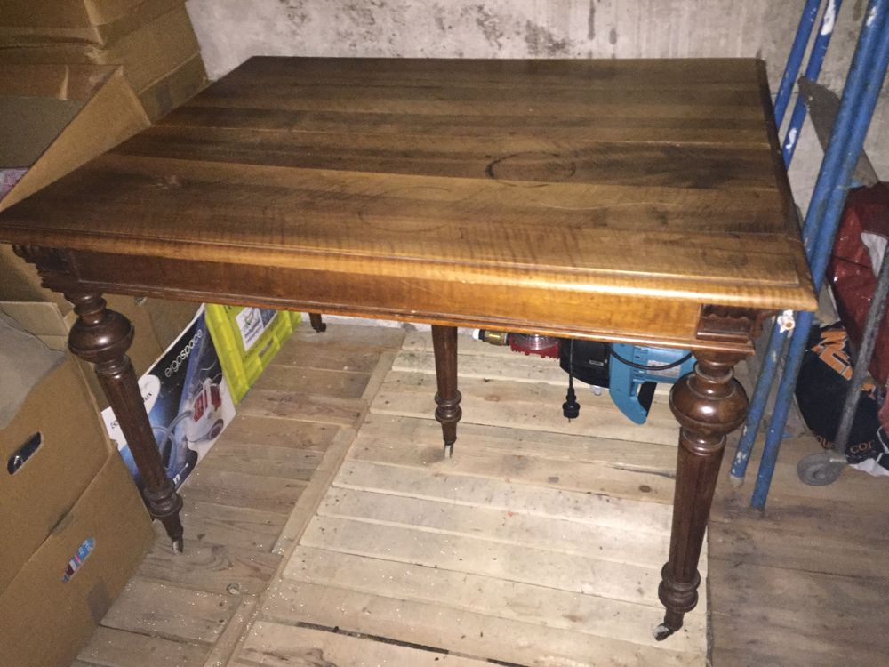 table d?appoint 45 Strasbourg (67)