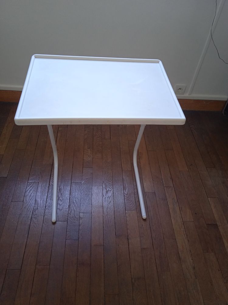 Table d'appoint 20 Viry-Ch�tillon (91)