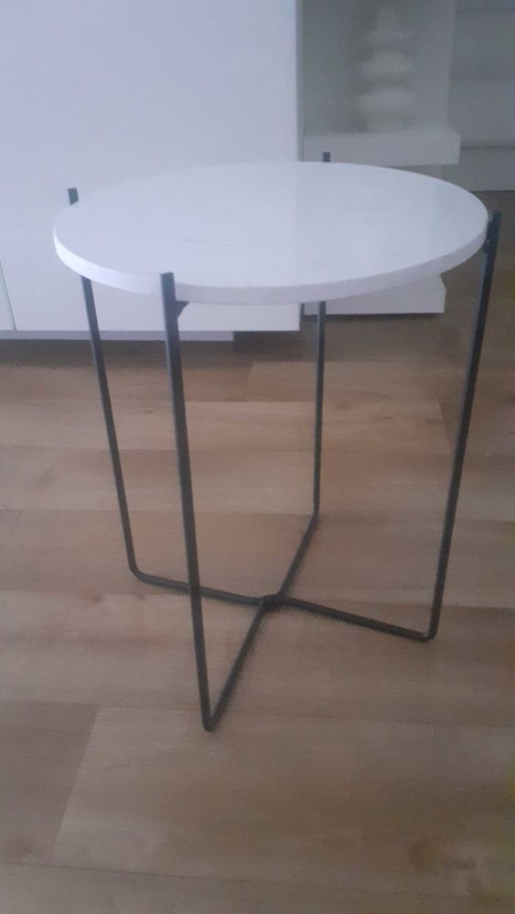 table d'appoint 15 Gretz-Armainvilliers (77)