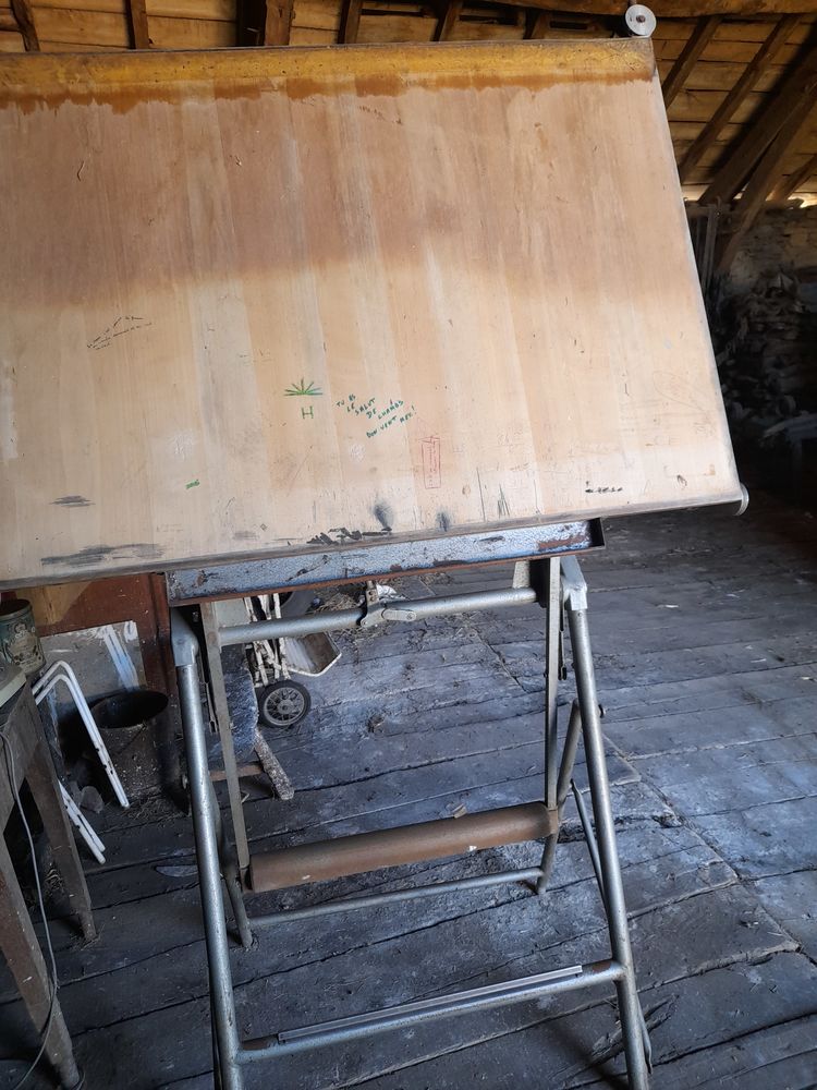 Table d'architecte 0 Saint-Cl�ment (19)