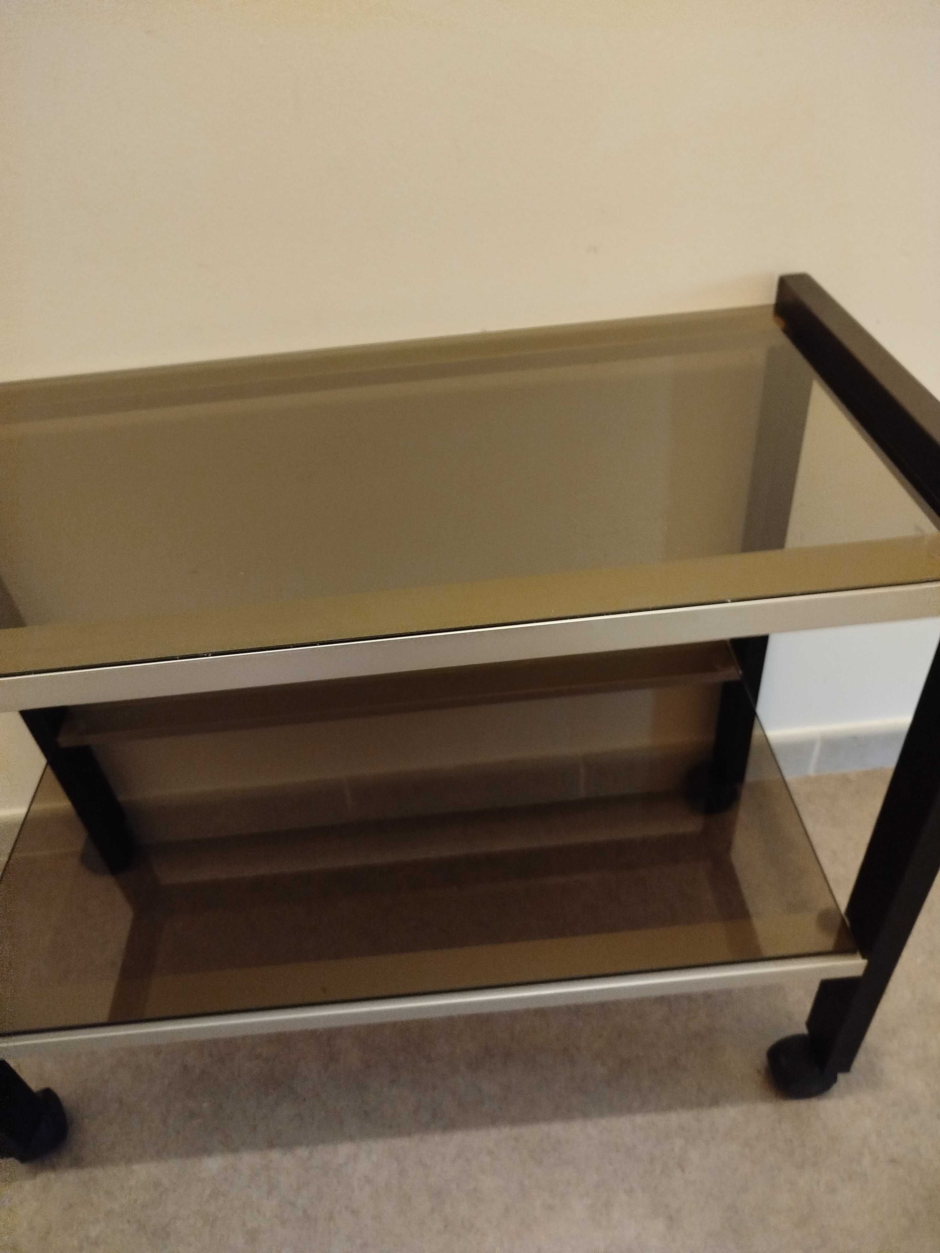 table de tel ou autre Vintage 2 verres fum�s marron, 4 roulettes 45 Carry-le-Rouet (13)