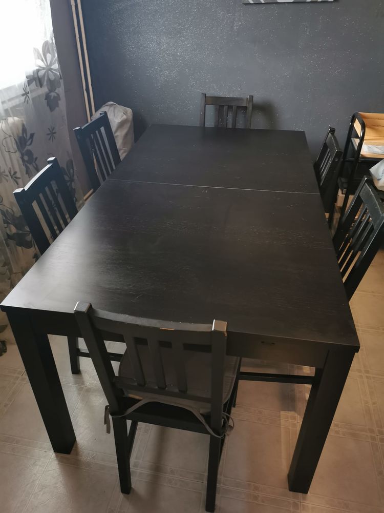 Table avec 6 chaises 130 Lons-le-Saunier (39)