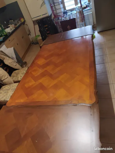 table avec 2 rallonges en merisier, 50 Saint-Amour (39)