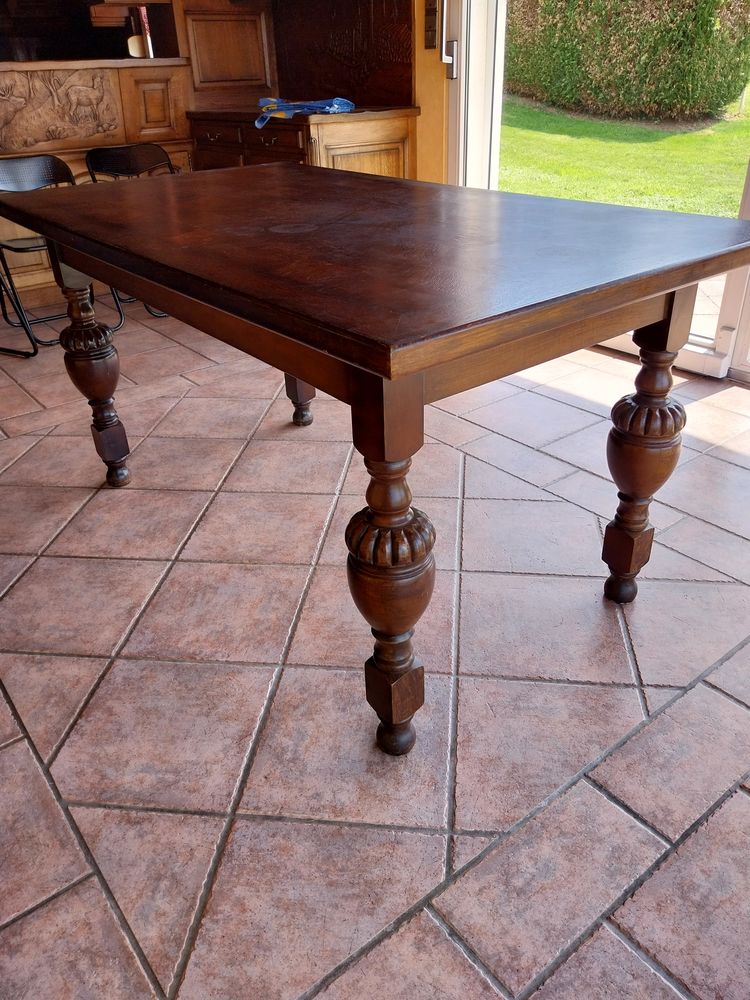 TABLE  ET BAHUT 50 Anould (88)