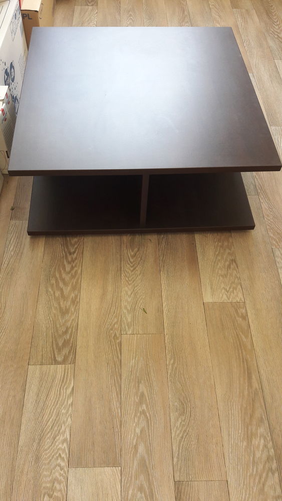 Table basse 75x75 15 Rennes (35)