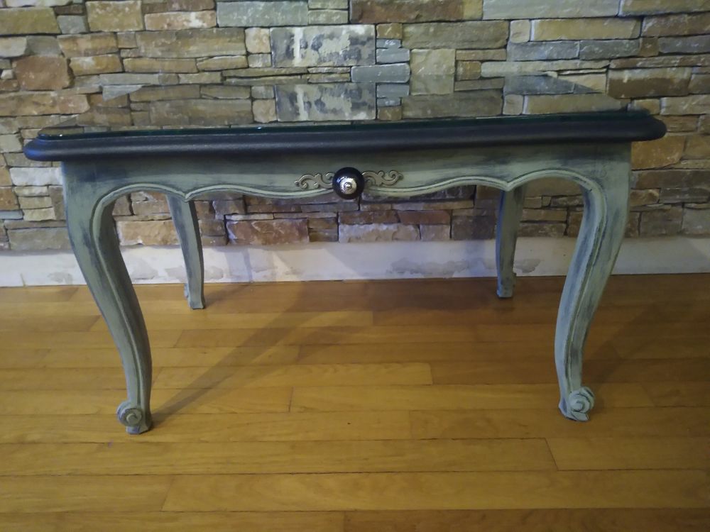table basse ancienne ou bout de canap� relook�e 70 Les Mureaux (78)