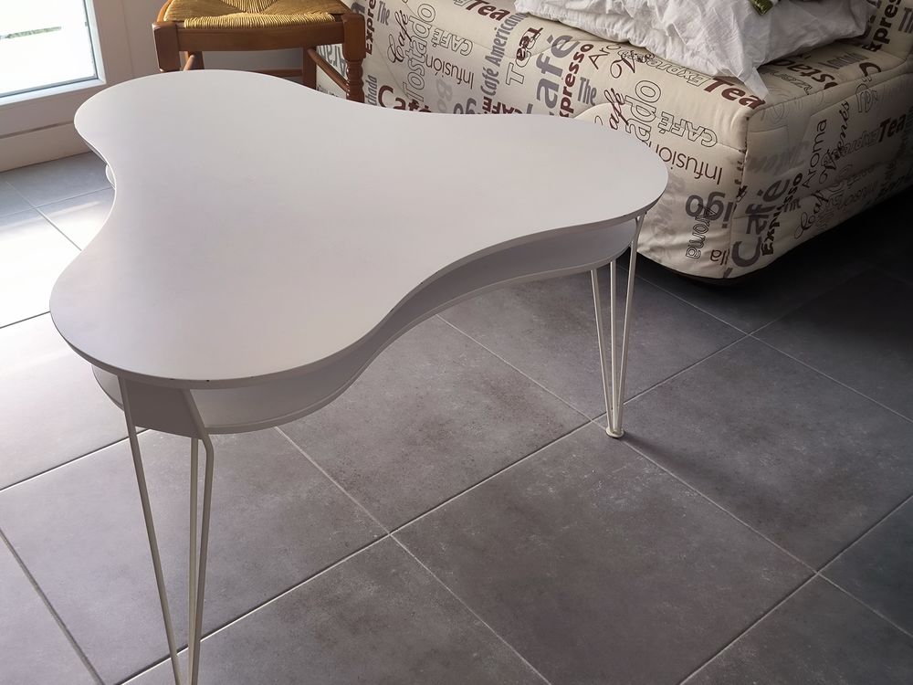 Table basse blanche a double plateau 30 Frontignan (34)