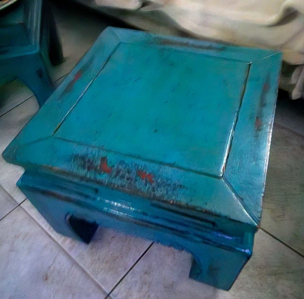 table basse  bleu 99 Saint-Laurent-du-Var (06)