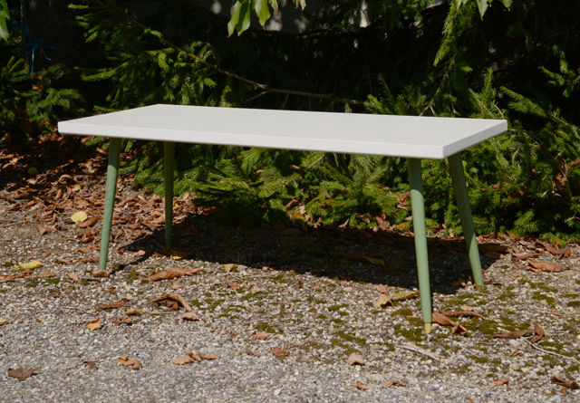 Table basse en bois de fabrication artisanale 29 Saint-Clair-sur-Galaure (38)