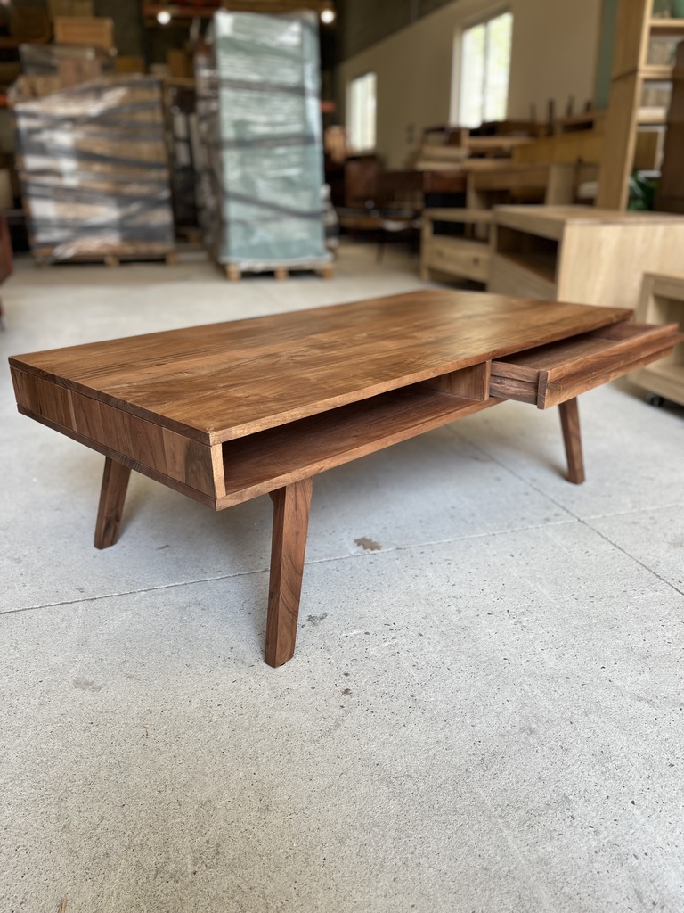 Table basse en bois massif design �pur� de chez TIKAMOON 350 Paris (75)